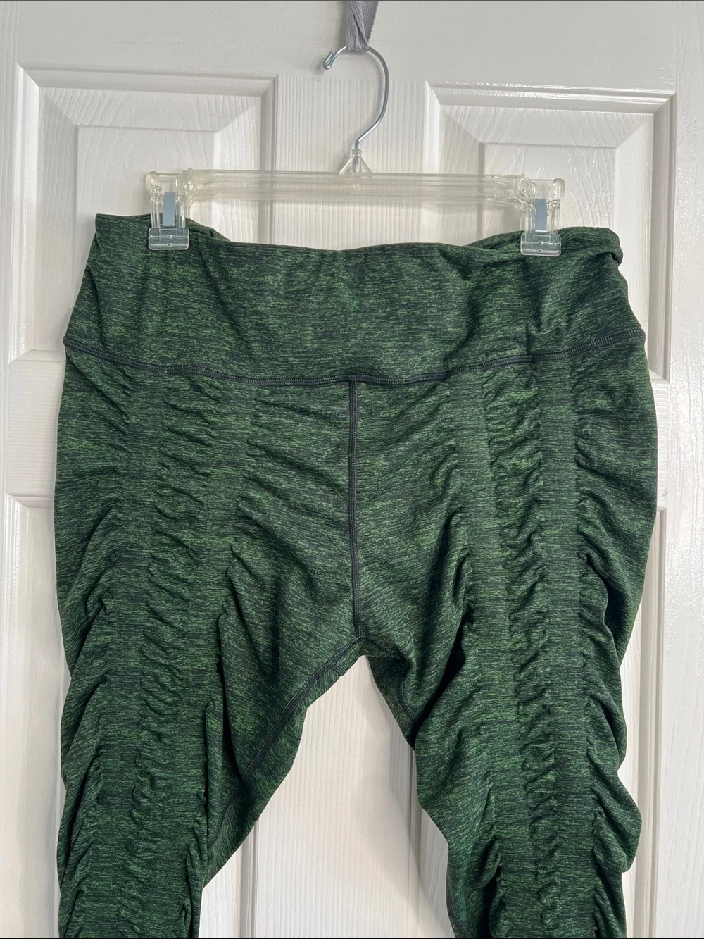 Sweetflexx green & black resistance band leggings size 14